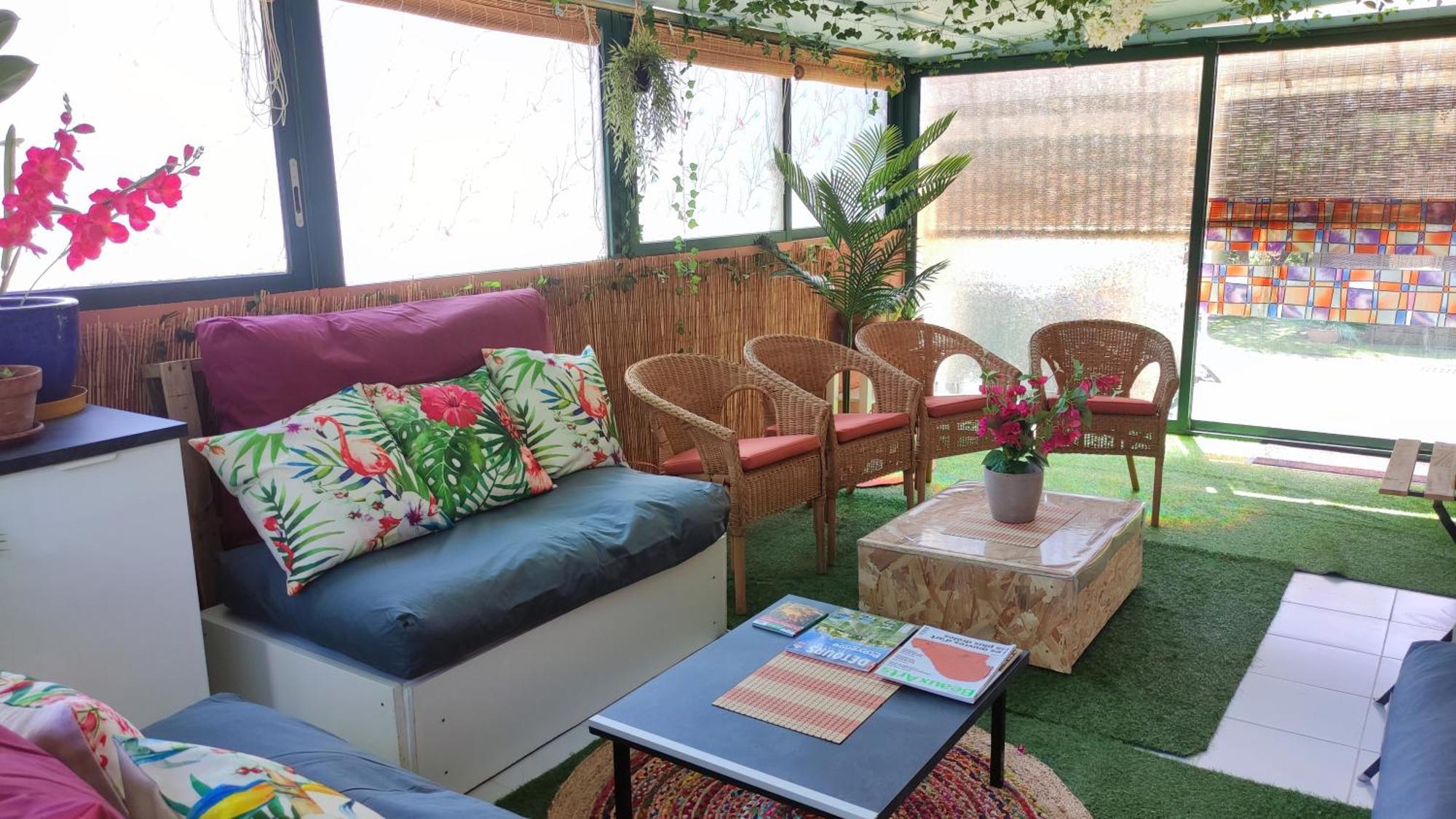 Le Jardin Des Rocailles - Villa 4 Chambres Climatisee Avec Piscine A Deux Pas D'Avignon Вільнев-лез-Авіньйон Екстер'єр фото